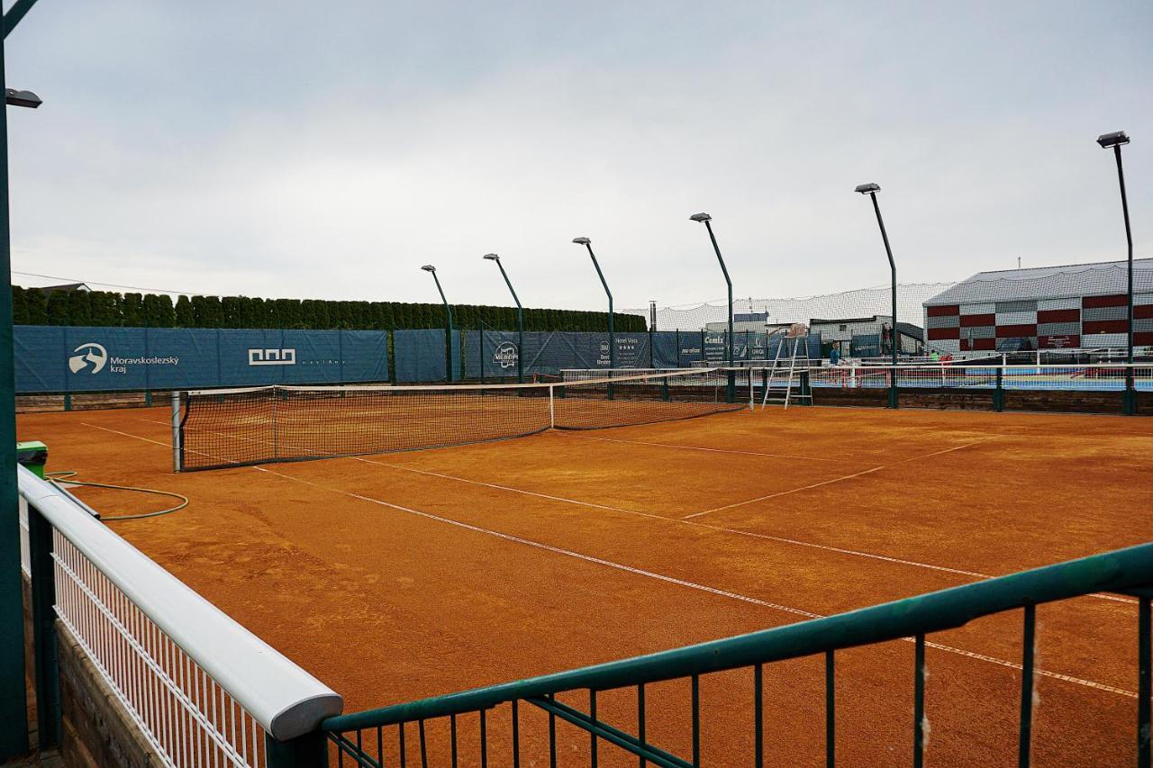 Tennishill Havířov Екстериор снимка