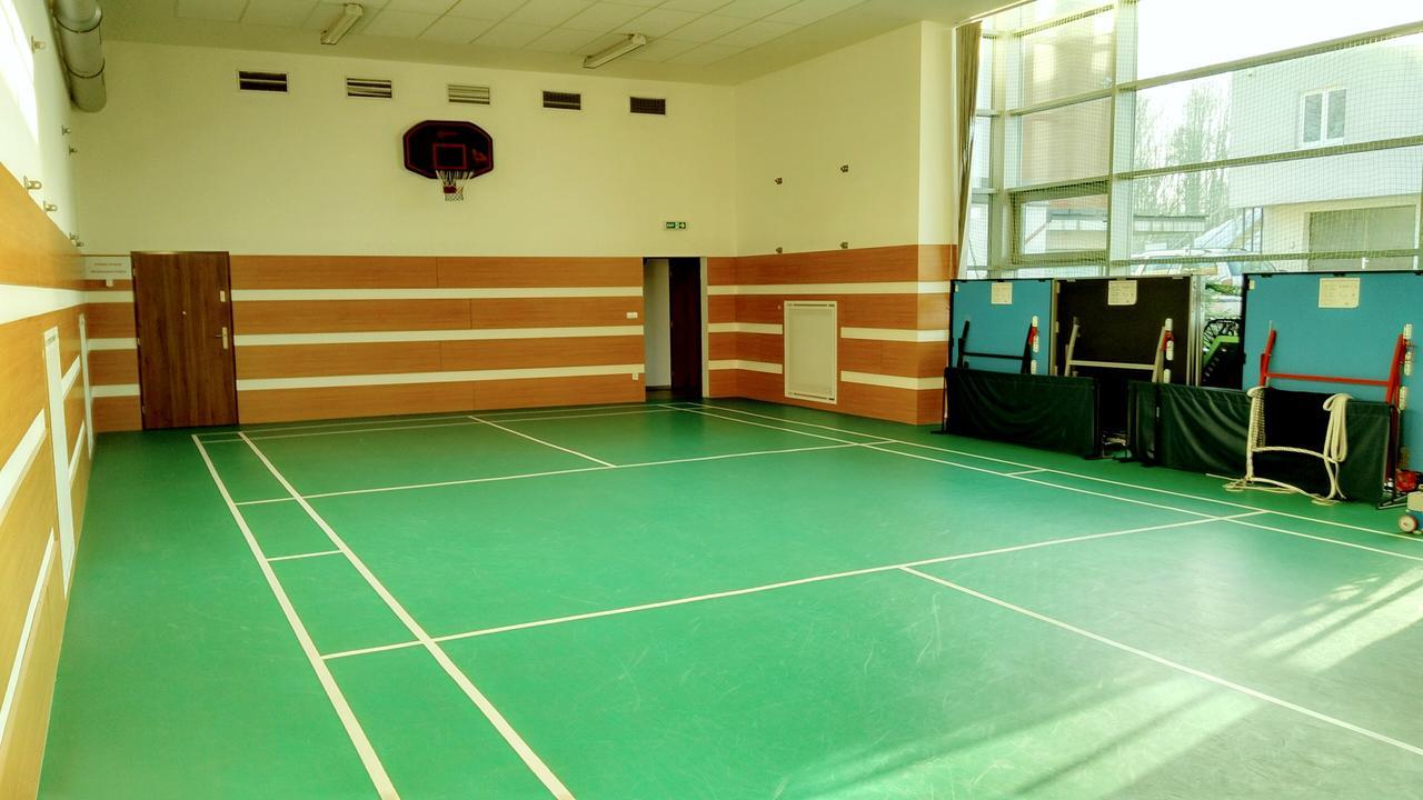 Tennishill Havirov Hotel Екстериор снимка